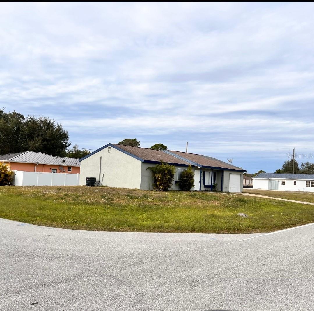 1299 BIRCHCREST BLVD, PORT CHARLOTTE, FL — photo 16