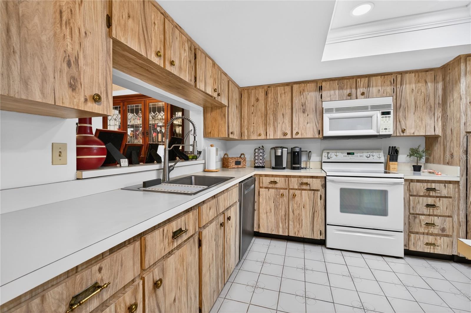 2691 SABAL SPRINGS CIR #201, CLEARWATER, FL — photo 41