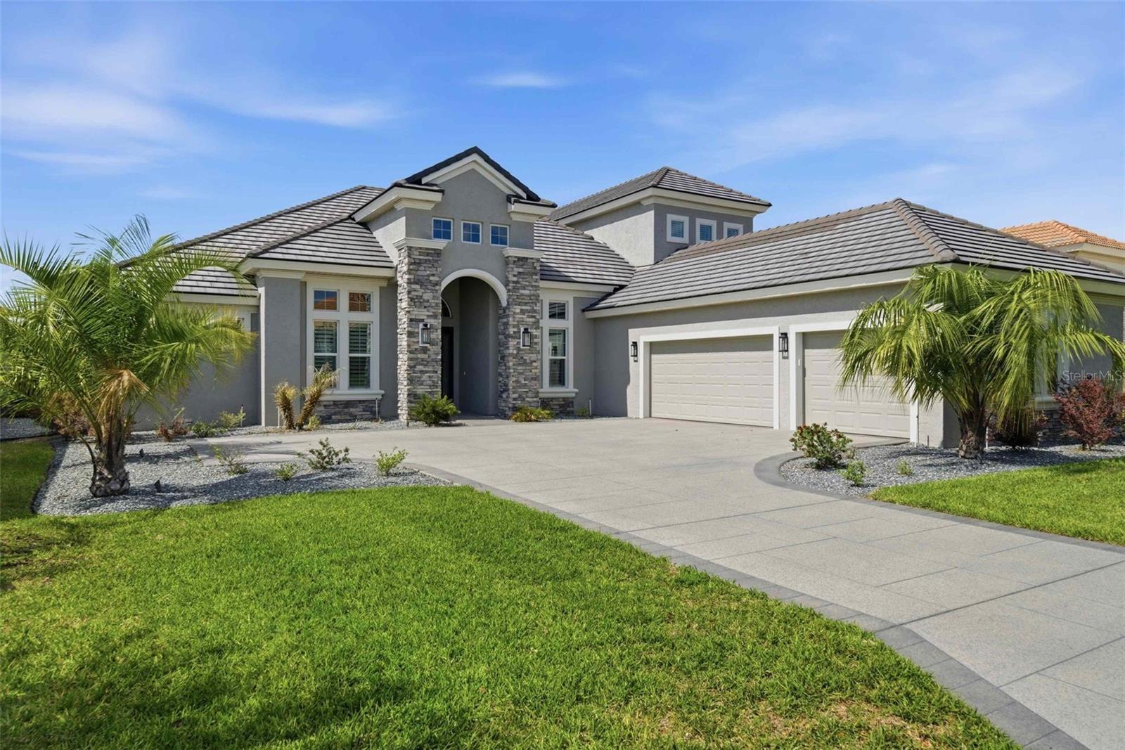 2210 N PEAKVIEW LOOP, HERNANDO, FL
