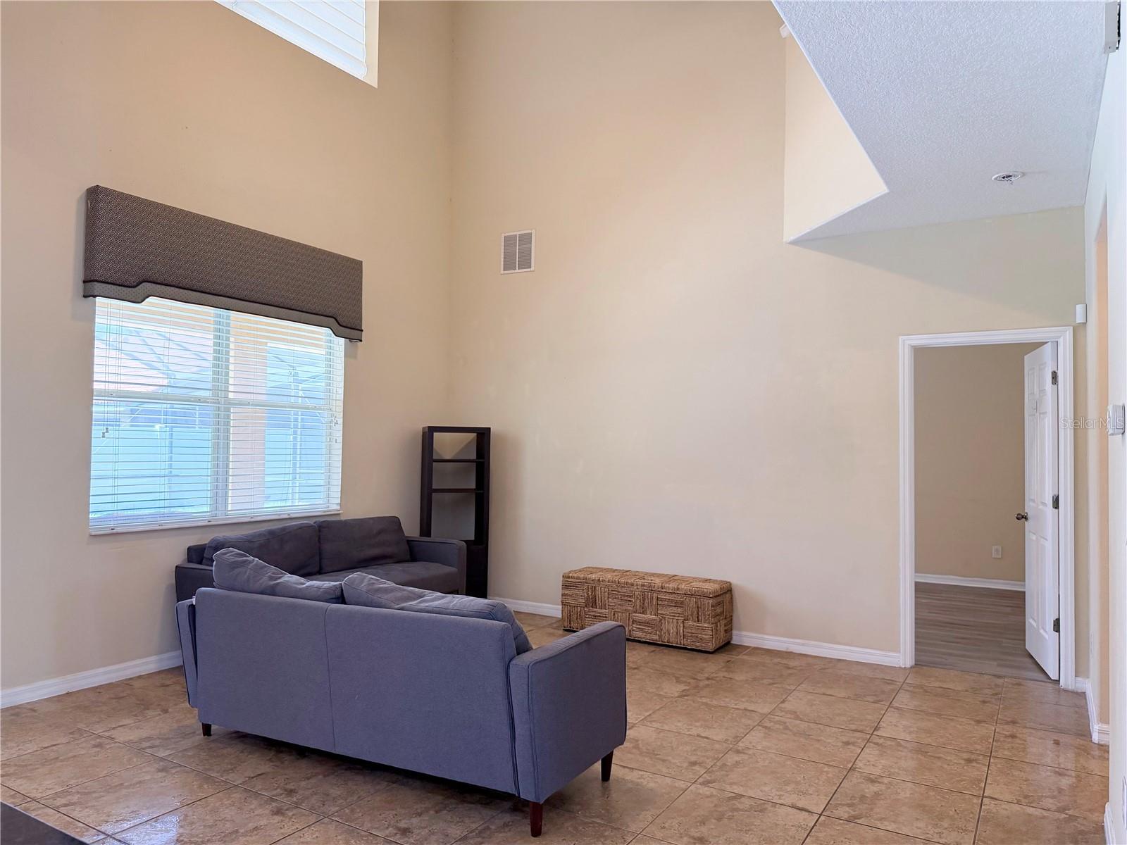 2549 DHARMA CIR, KISSIMMEE, FL — photo 9