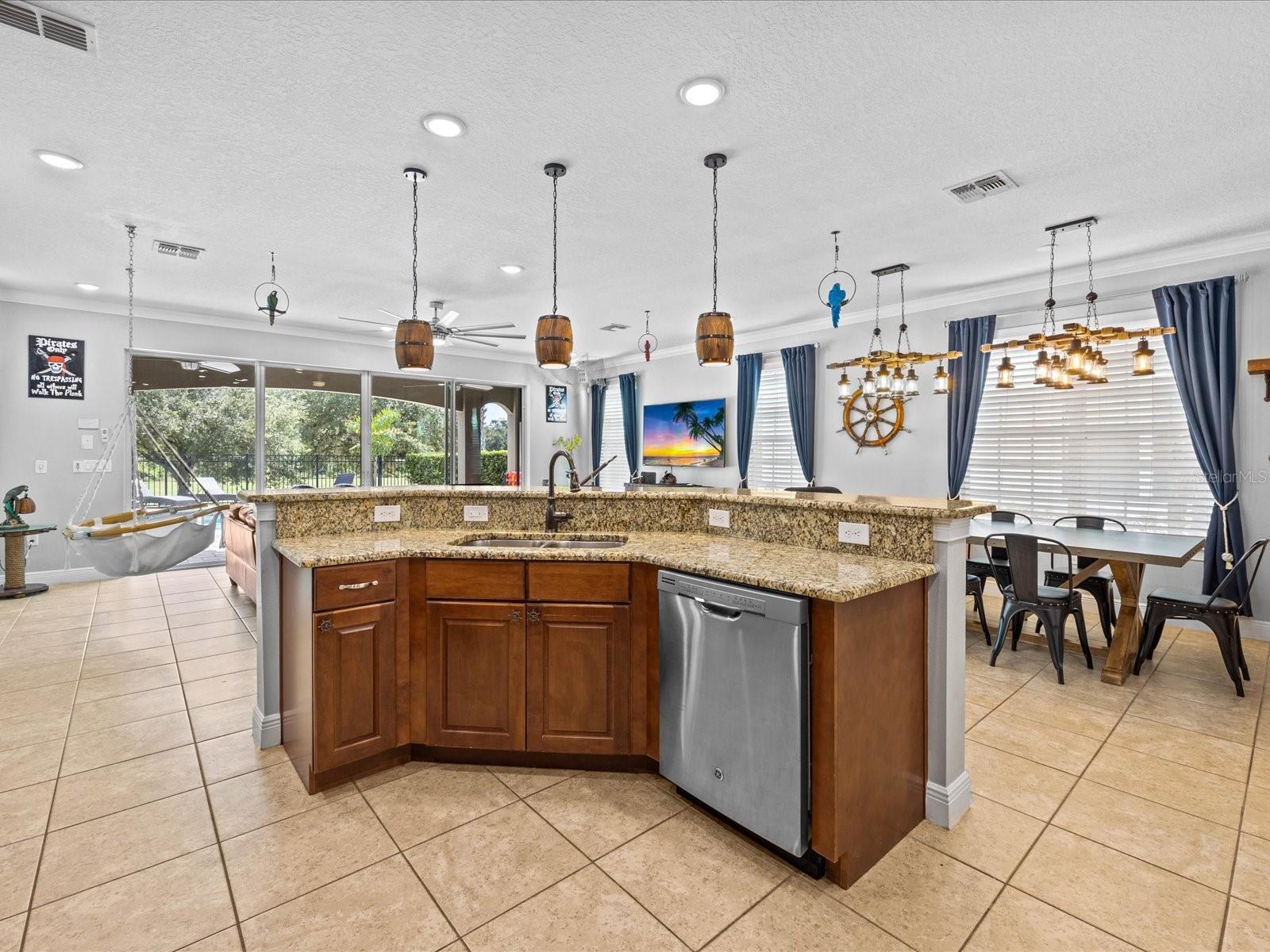 761 DESERT MOUNTAIN CT, KISSIMMEE, FL — photo 9