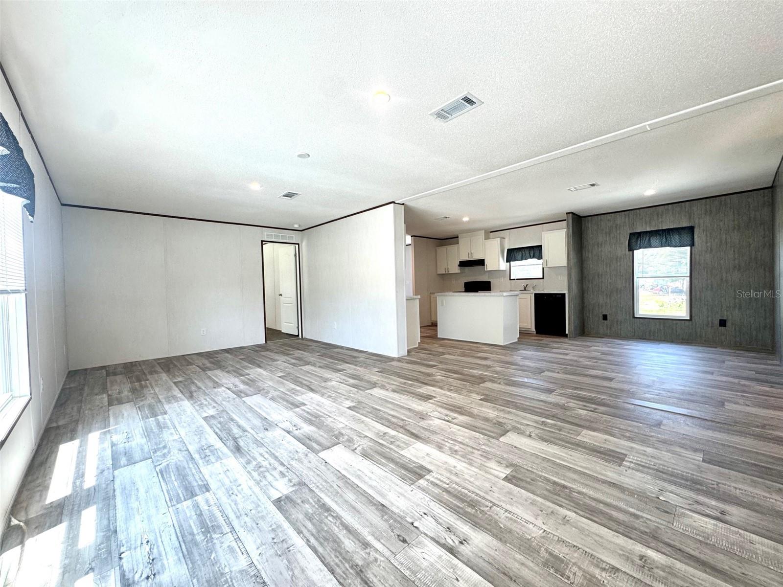 389 WATERVIEW DR, POLK CITY, FL — photo 3