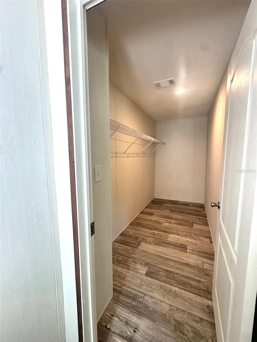 389 WATERVIEW DR, POLK CITY, FL — photo 11