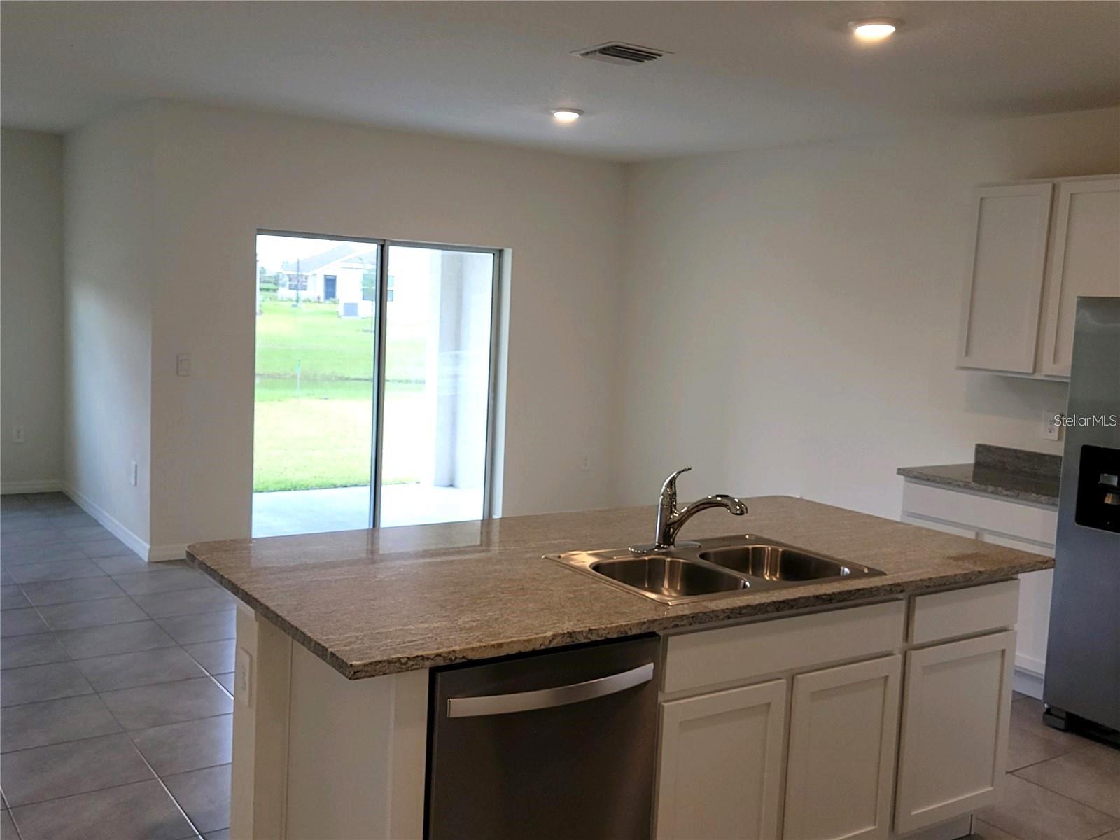 17419 HARVEST MOON WAY, BRADENTON, FL — photo 4