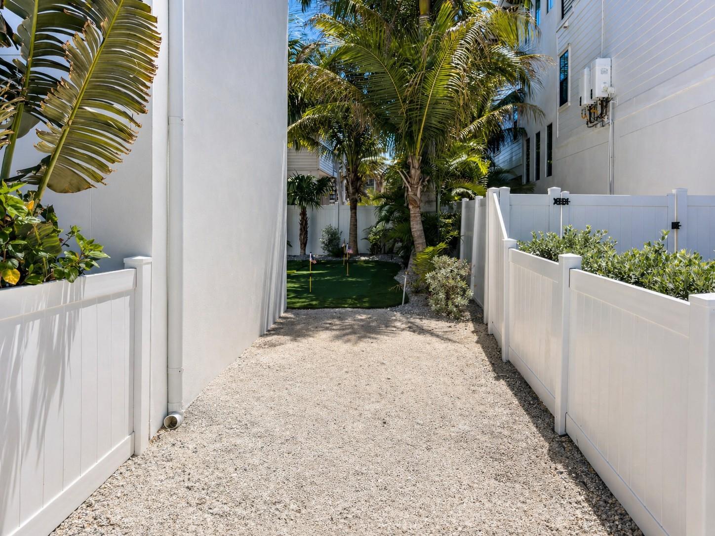 416 ALAMANDA RD, ANNA MARIA, FL — photo 92