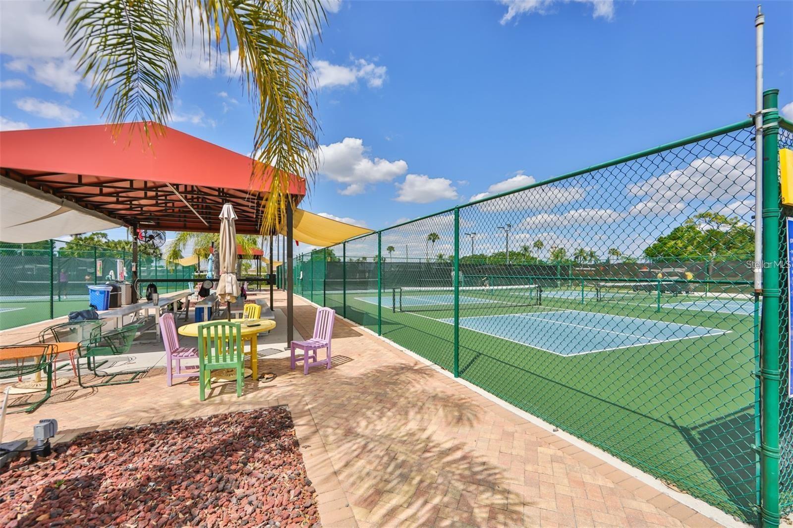 2068 SIFIELD GREENS WAY, SUN CITY CENTER, FL — photo 53