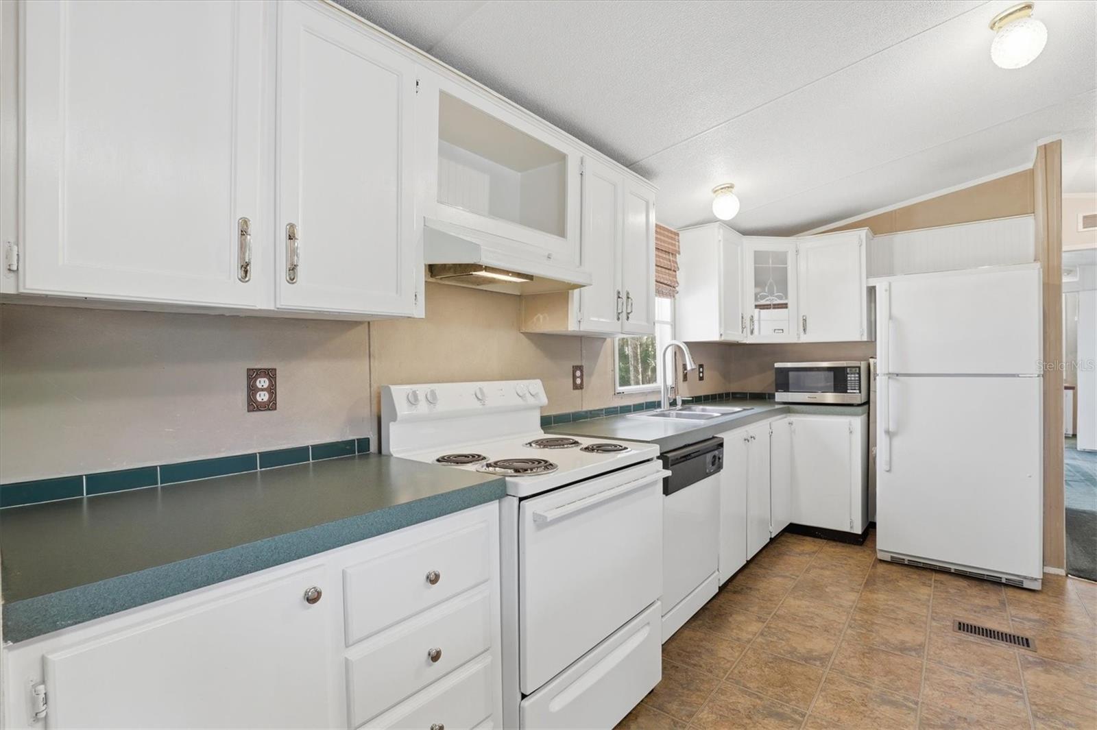 6169 WAVERLY RD, WEEKI WACHEE, FL — photo 30