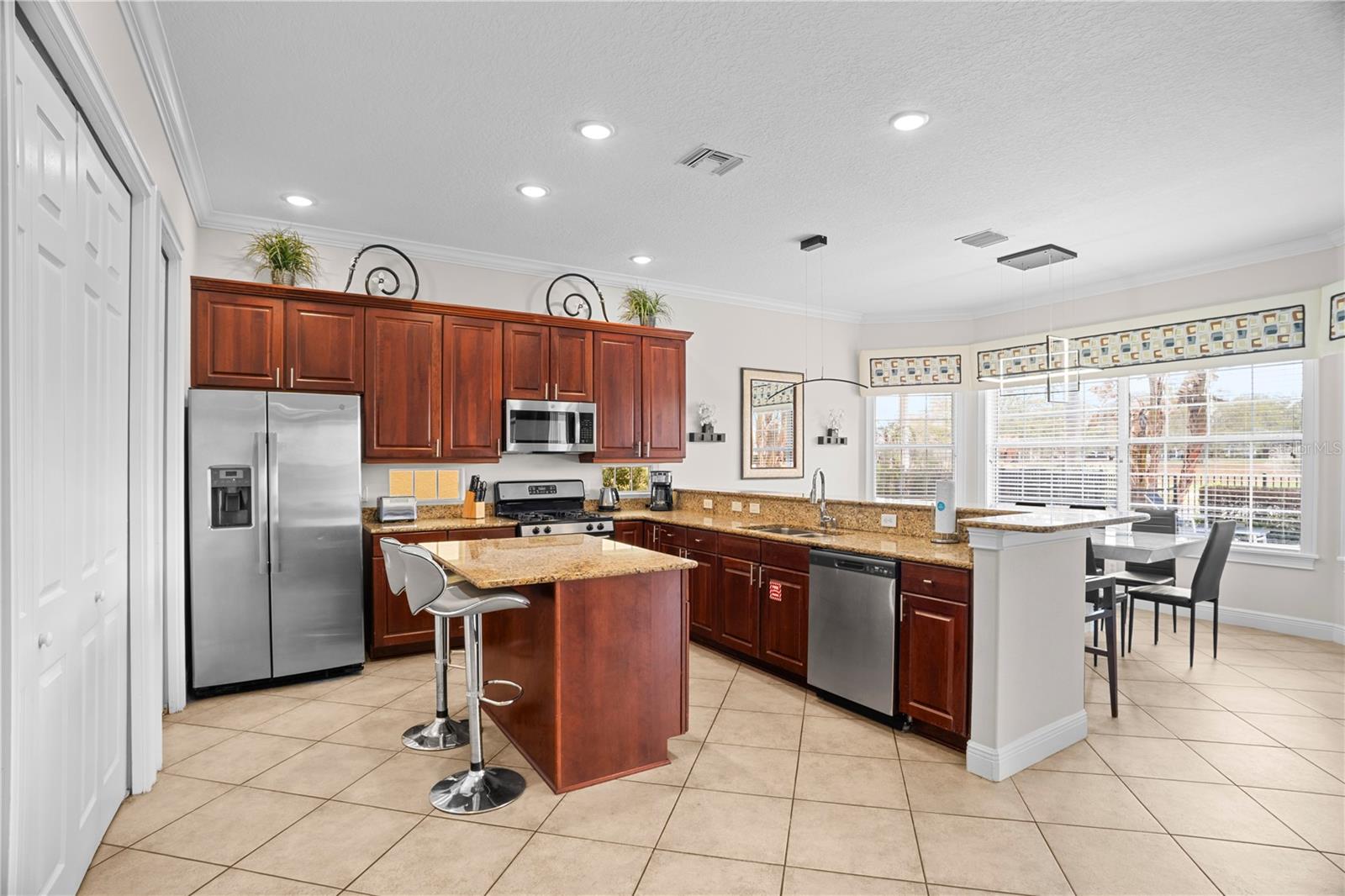 7388 GATHERING CT, REUNION, FL — photo 11