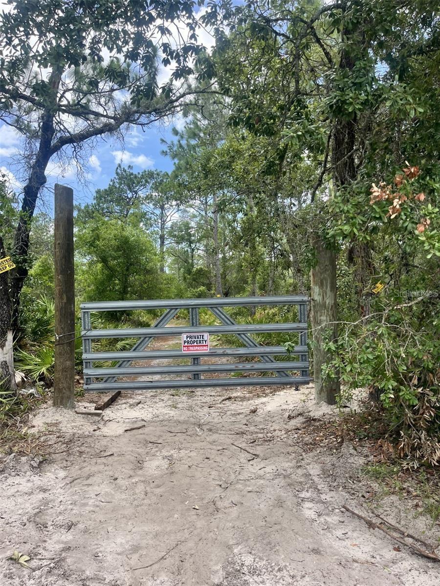 10128 S SUNCOAST BLVD, HOMOSASSA, FL — photo 2