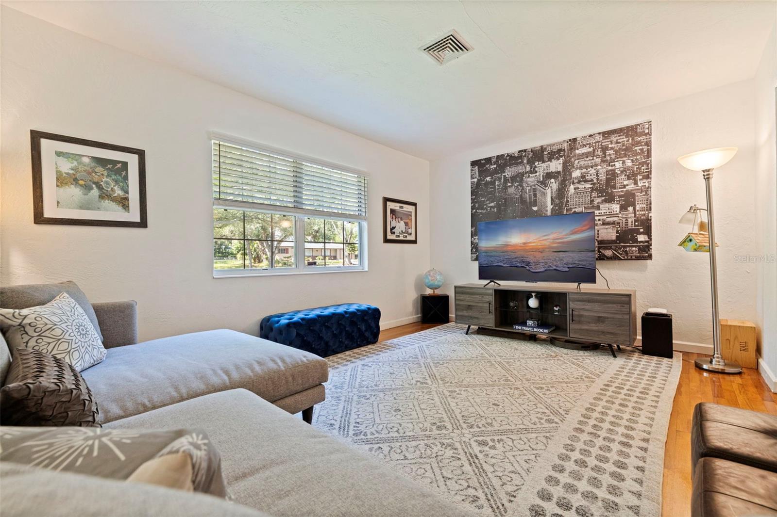 1055 MONTICELLO BLVD N, ST PETERSBURG, FL — photo 9