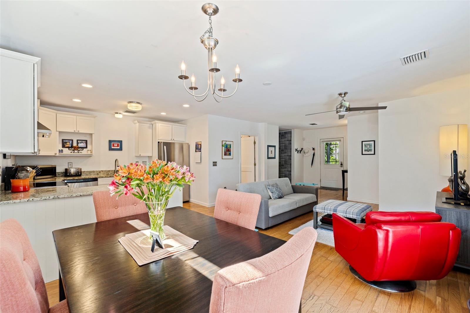 1055 MONTICELLO BLVD N, ST PETERSBURG, FL — photo 20