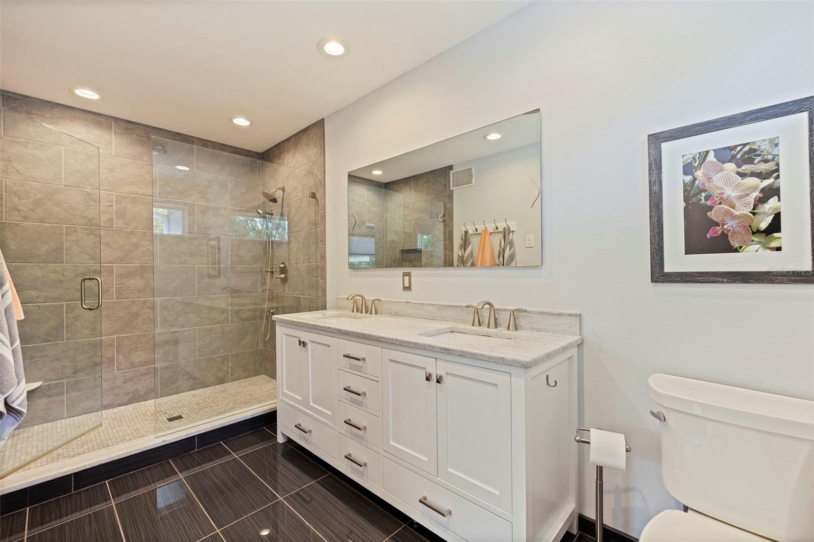 1055 MONTICELLO BLVD N, ST PETERSBURG, FL — photo 28