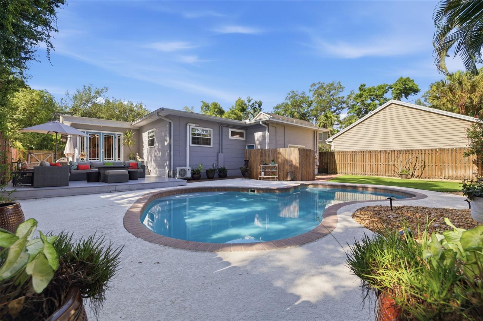 1055 MONTICELLO BLVD N, ST PETERSBURG, FL — photo 31
