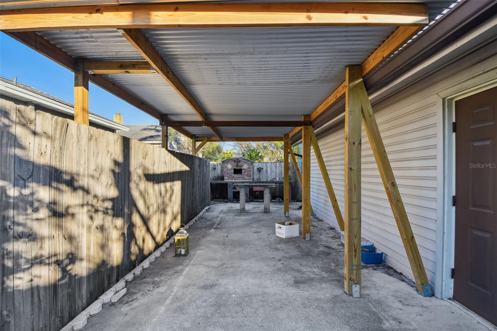 2310 30TH AVE N, ST PETERSBURG, FL — photo 28