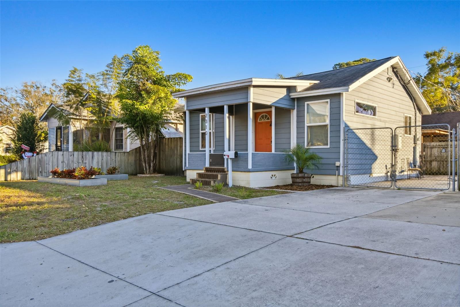 2310 30TH AVE N, ST PETERSBURG, FL — photo 38