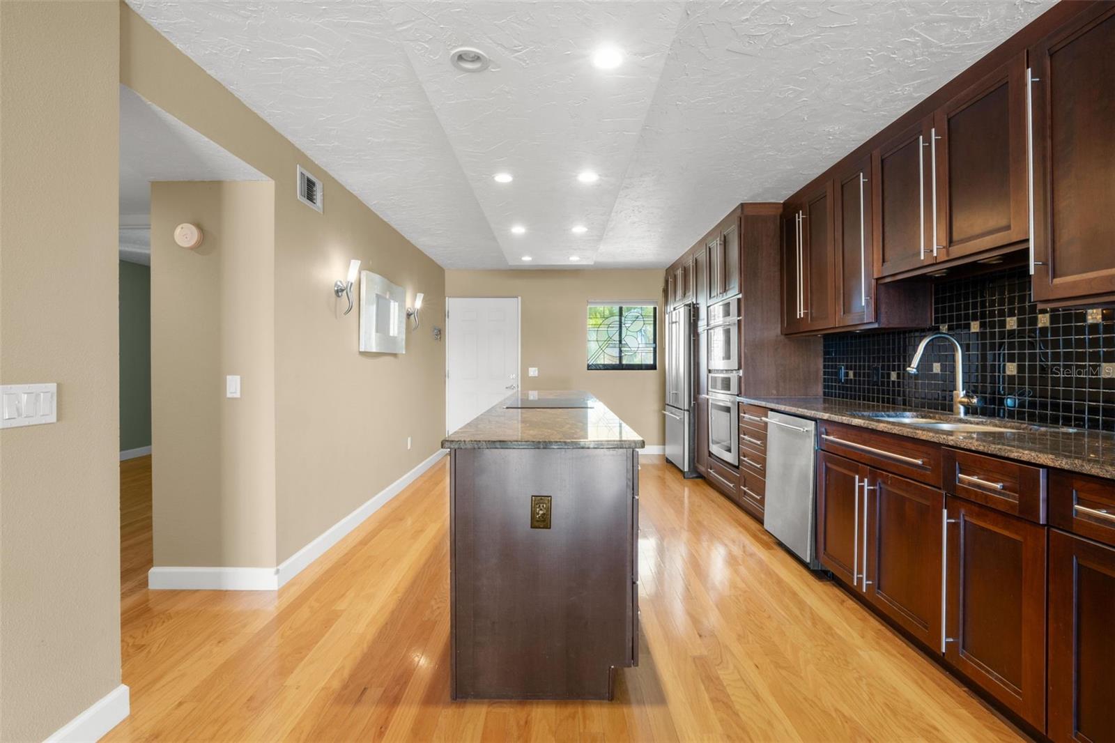 8711 BLIND PASS RD #104A, ST PETERSBURG, FL — photo 8