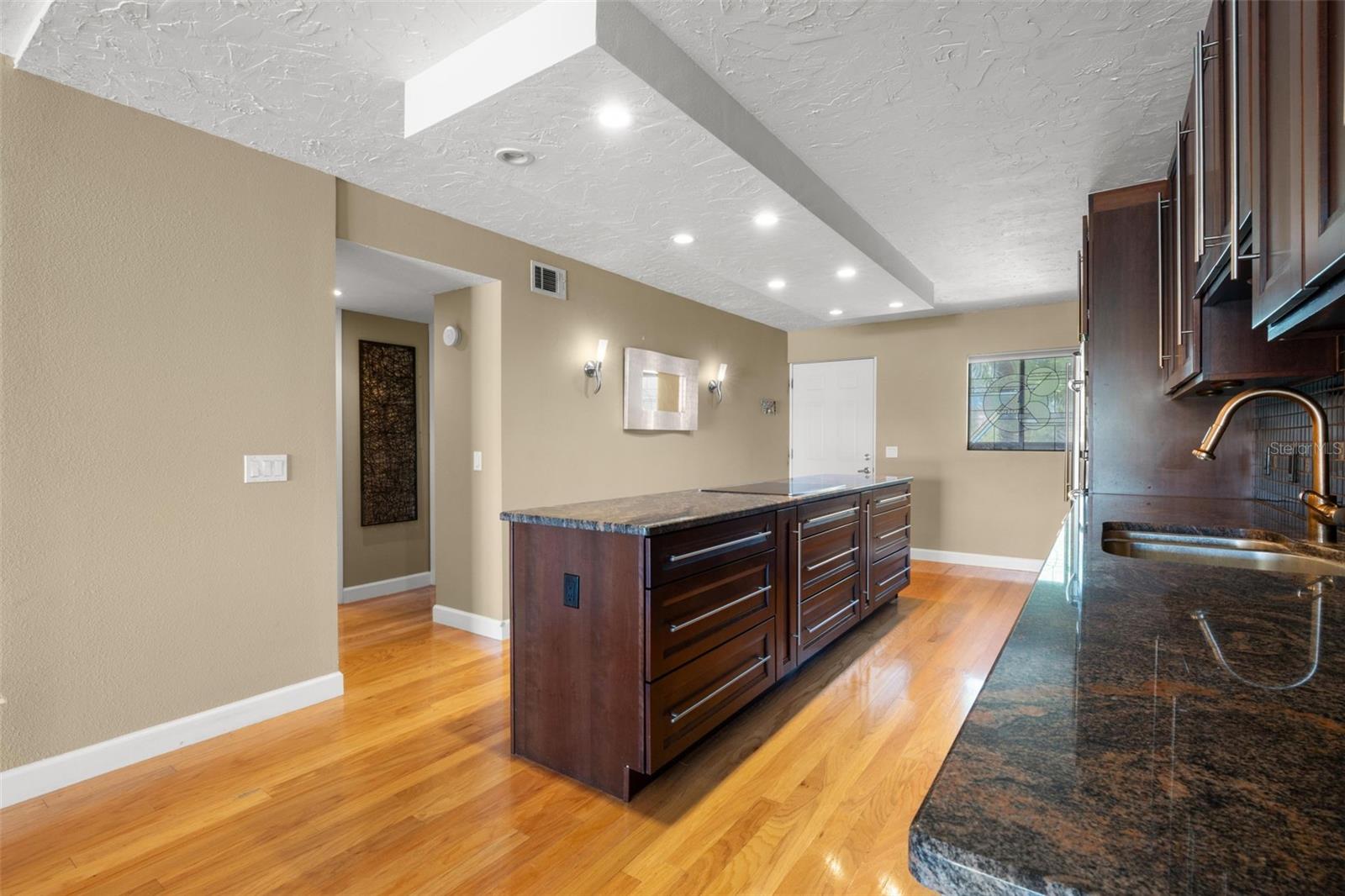8711 BLIND PASS RD #104A, ST PETERSBURG, FL — photo 9