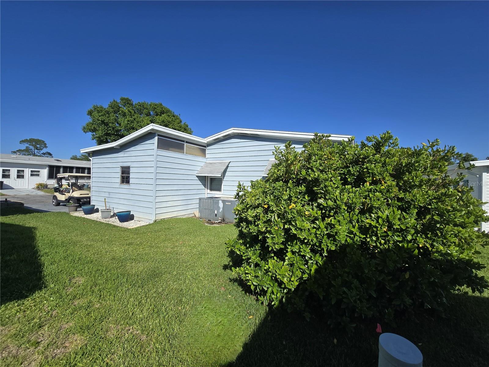 336 VICTORIA DR, HAINES CITY, FL — photo 3
