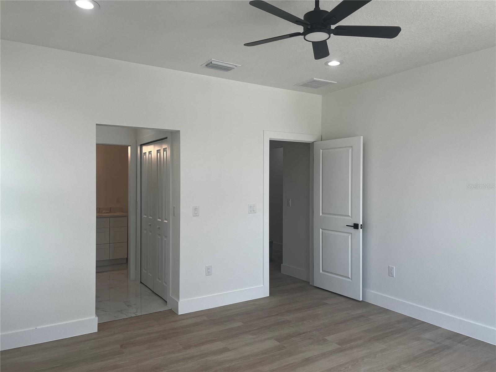 1514 E JUNEAU ST, TAMPA, FL — photo 11