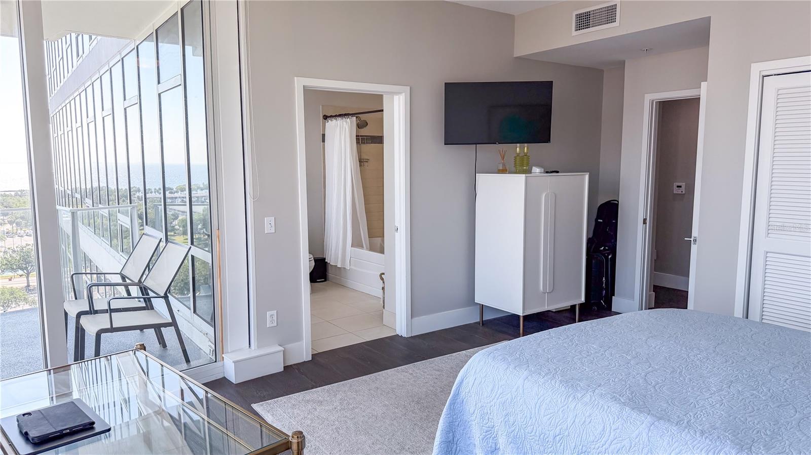 175 1ST ST S #1108, ST PETERSBURG, FL — photo 11