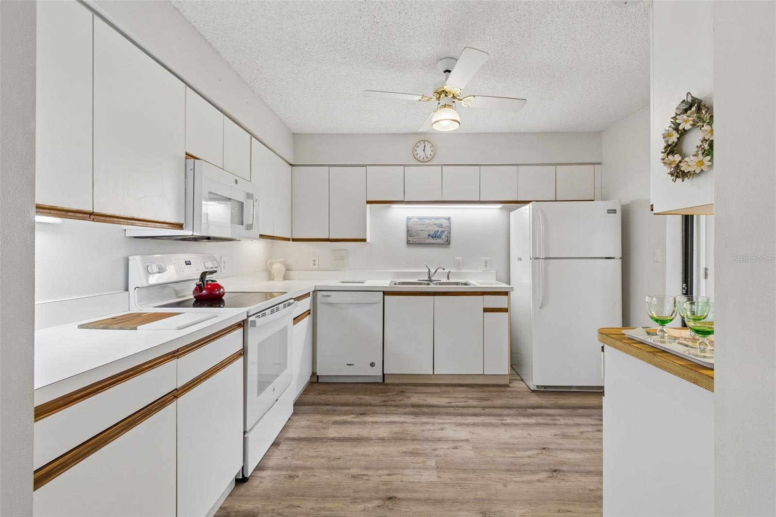6067 FAIRWAY LN #1413, BRADENTON, FL — photo 13