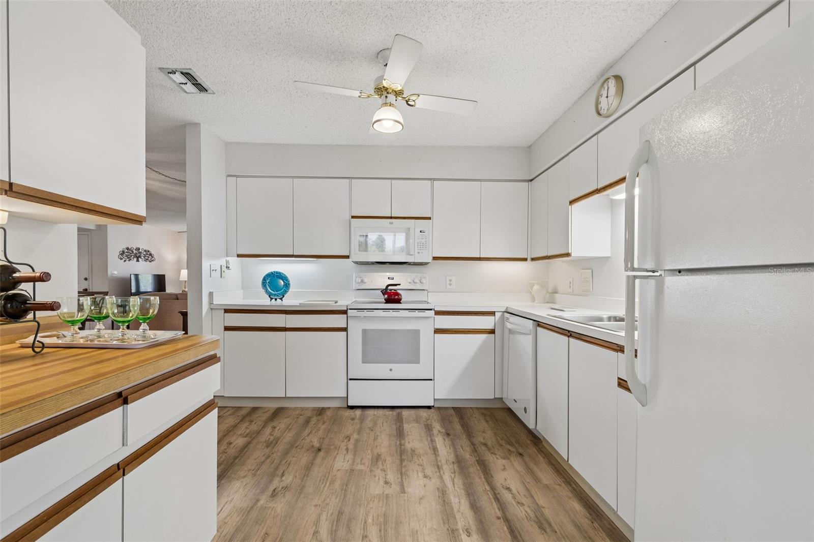 6067 FAIRWAY LN #1413, BRADENTON, FL — photo 10
