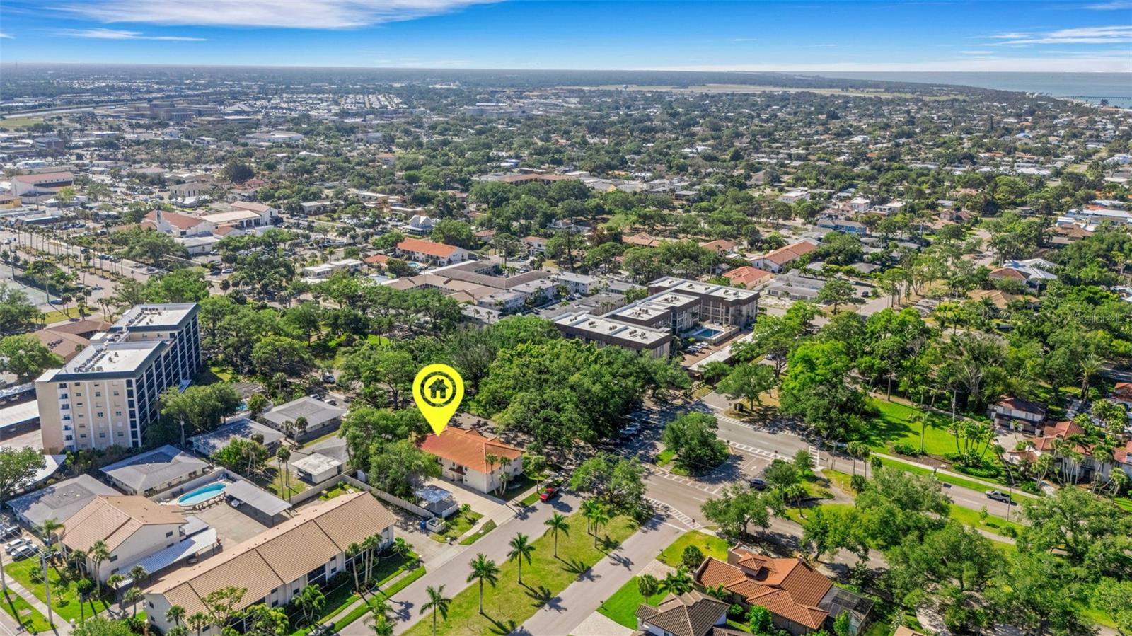 528 W VENICE AVE ## 1, VENICE, FL — photo 35