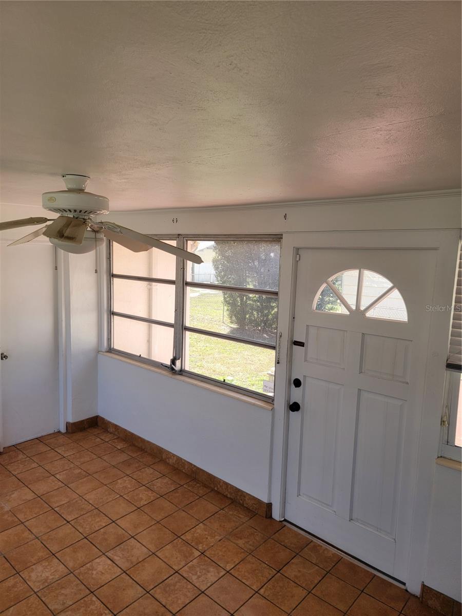 3720 4TH AVE N, ST PETERSBURG, FL — photo 30