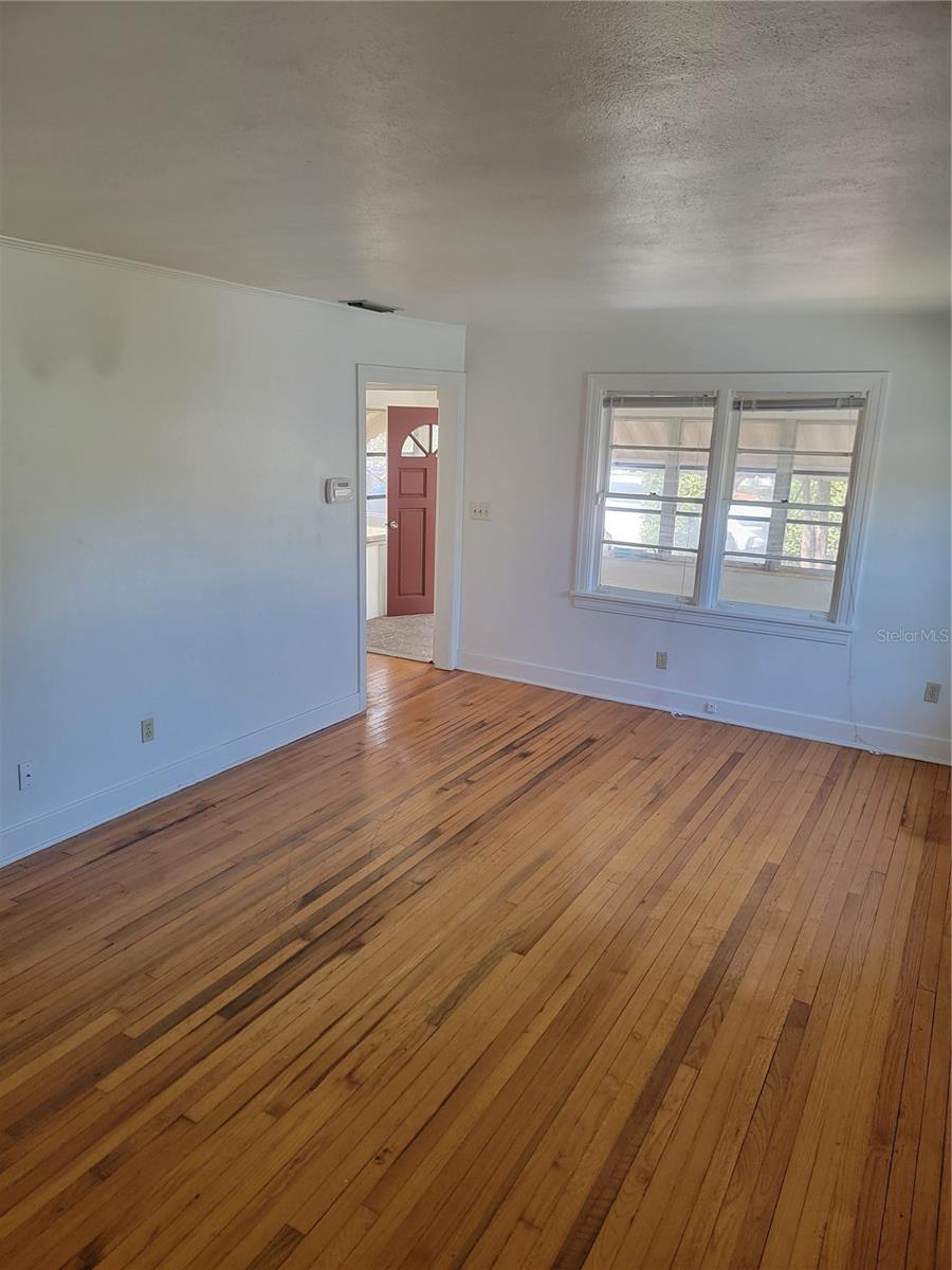 3720 4TH AVE N, ST PETERSBURG, FL — photo 41