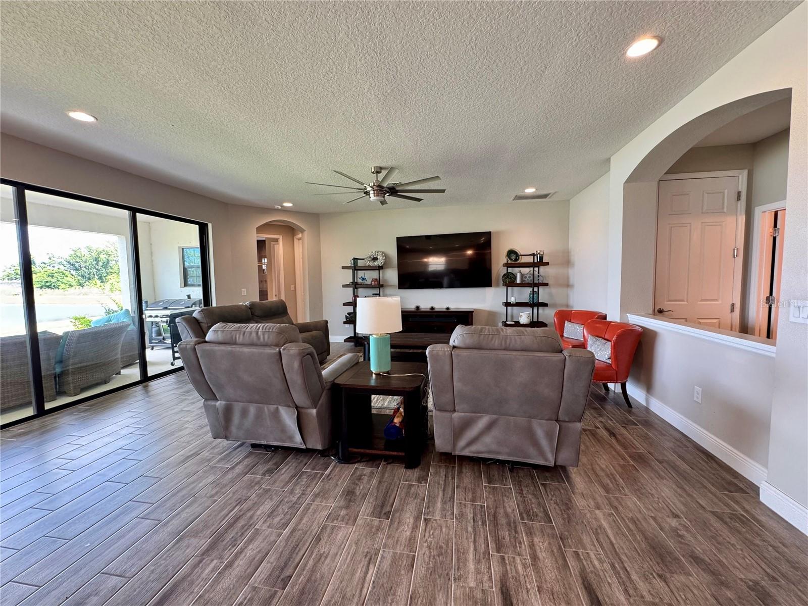 12870 TWIN BRIDGES DR, RIVERVIEW, FL — photo 8