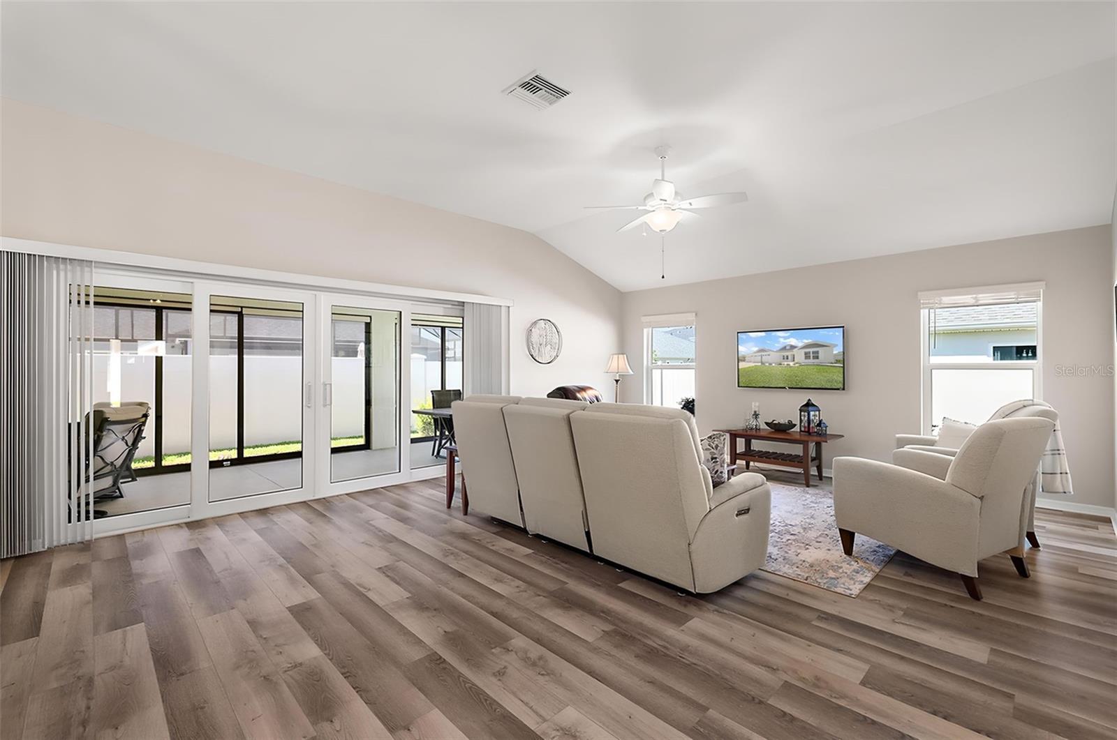 1713 ROBBINS RD, THE VILLAGES, FL — photo 40