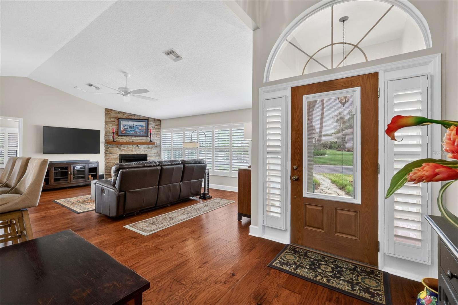 605 SANDLAKE CT, MOUNT DORA, FL — photo 36