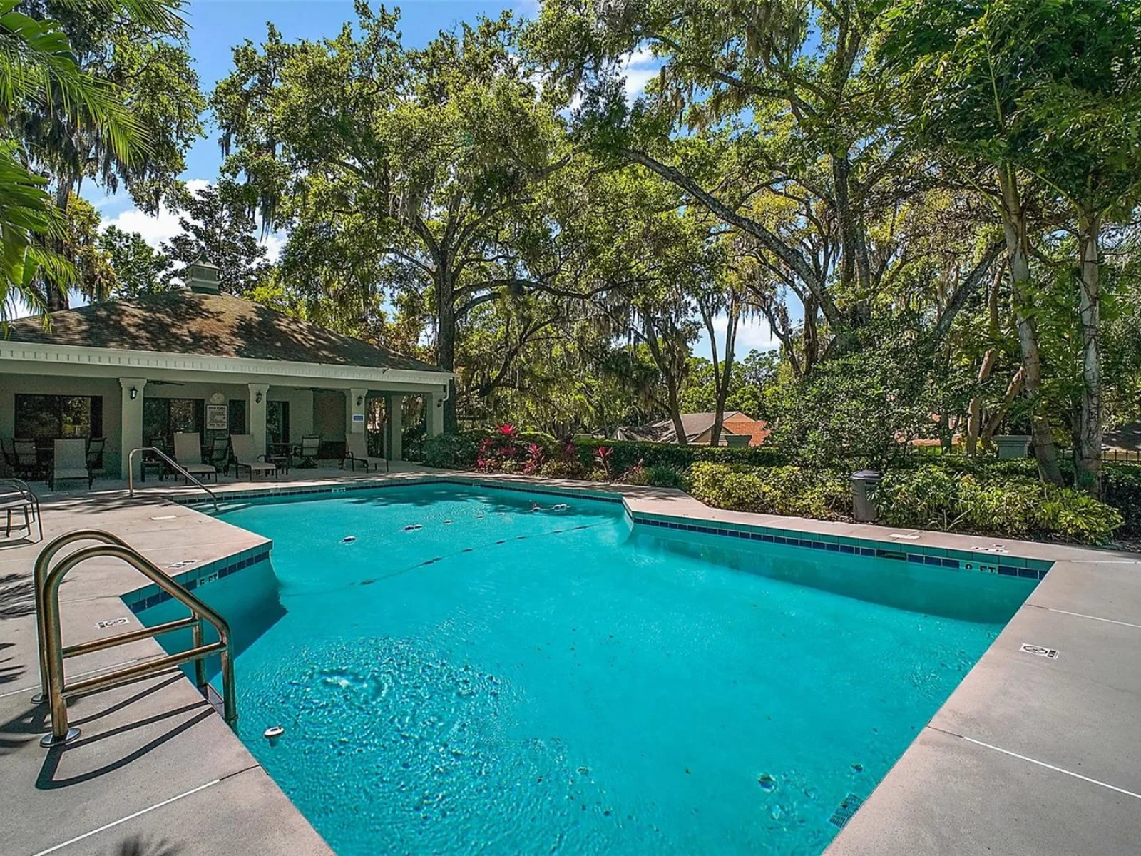 605 SANDLAKE CT, MOUNT DORA, FL — photo 115