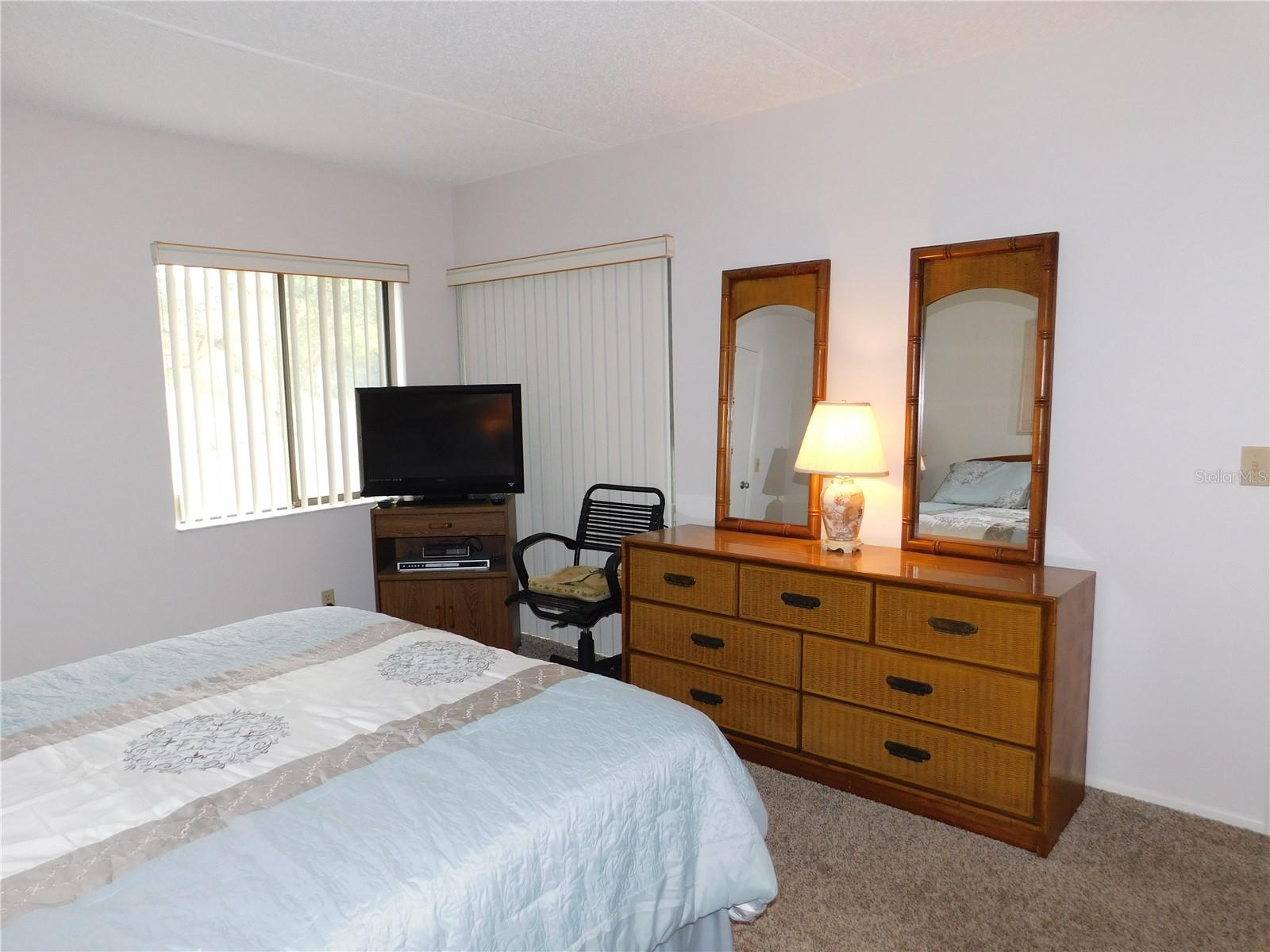 111 E CYPRESS CT #111, OLDSMAR, FL — photo 12