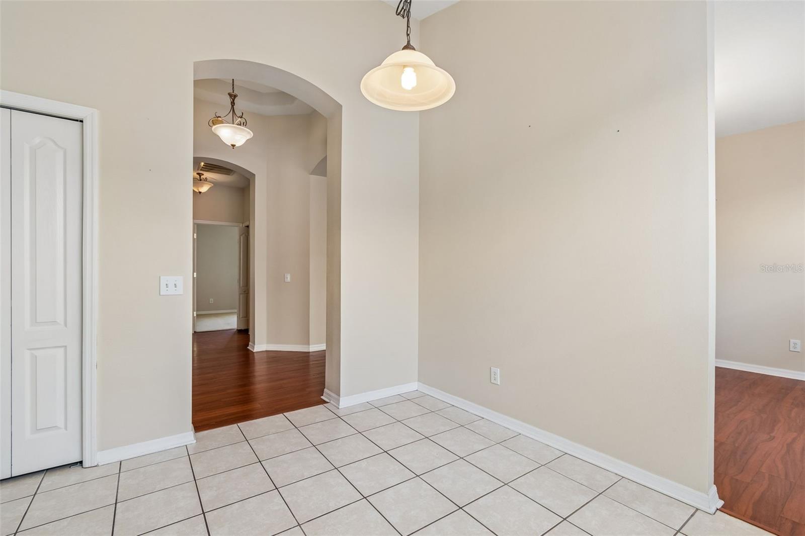 4789 WHISPERING WIND AVE, TAMPA, FL — photo 41