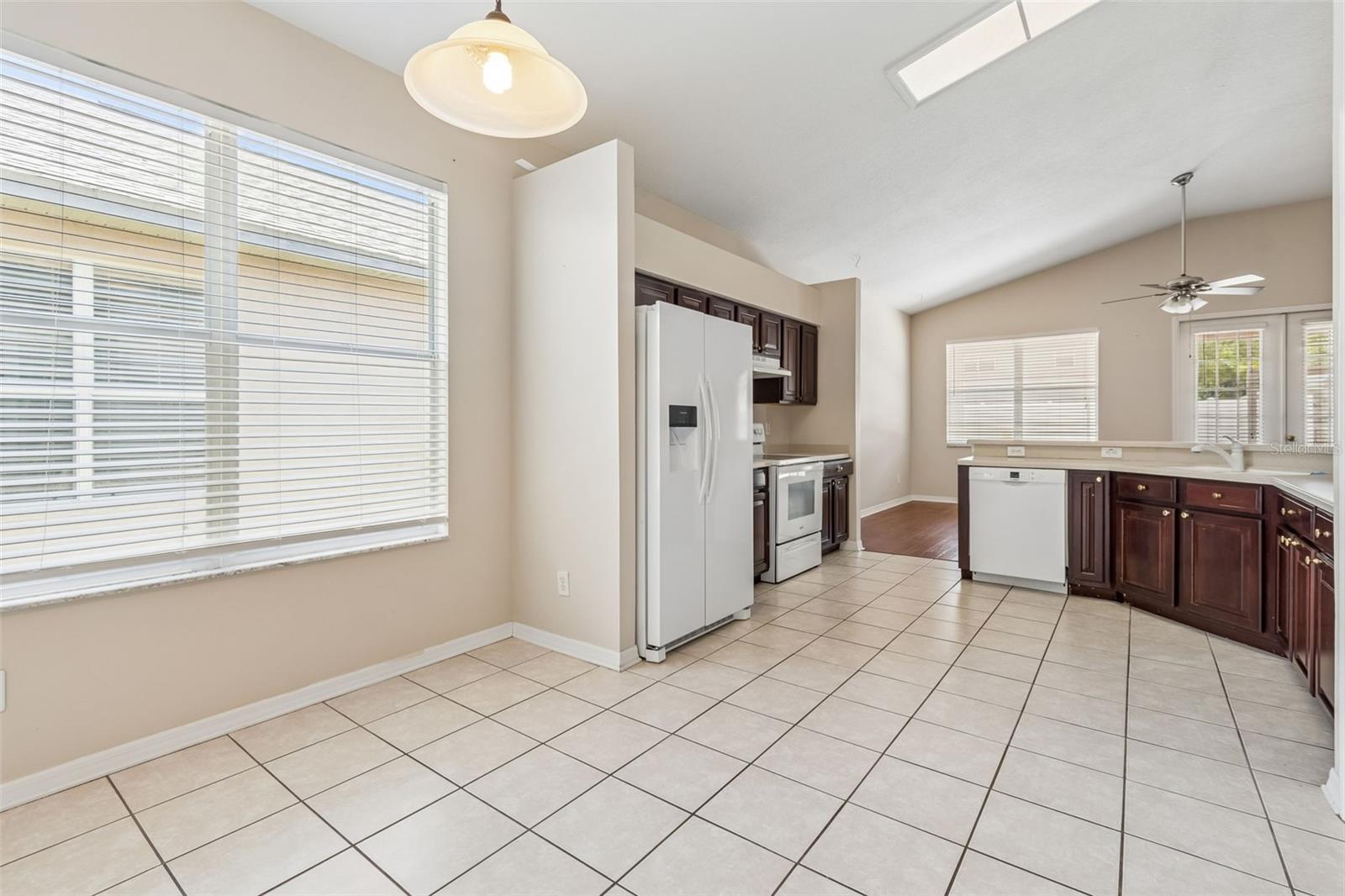 4789 WHISPERING WIND AVE, TAMPA, FL — photo 43