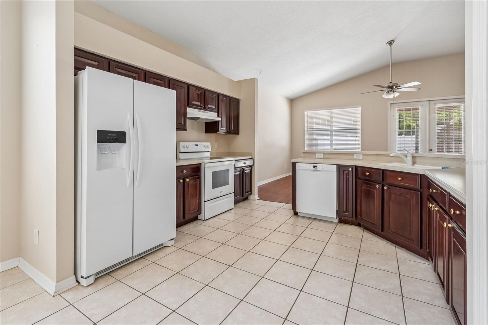 4789 WHISPERING WIND AVE, TAMPA, FL — photo 45