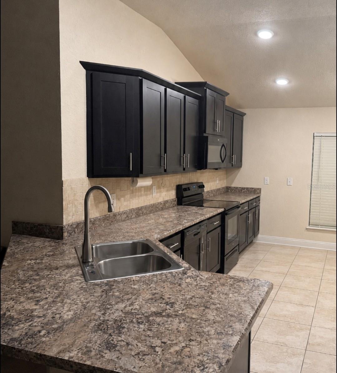 818 LANDMARK HILLS DR, HAINES CITY, FL — photo 6