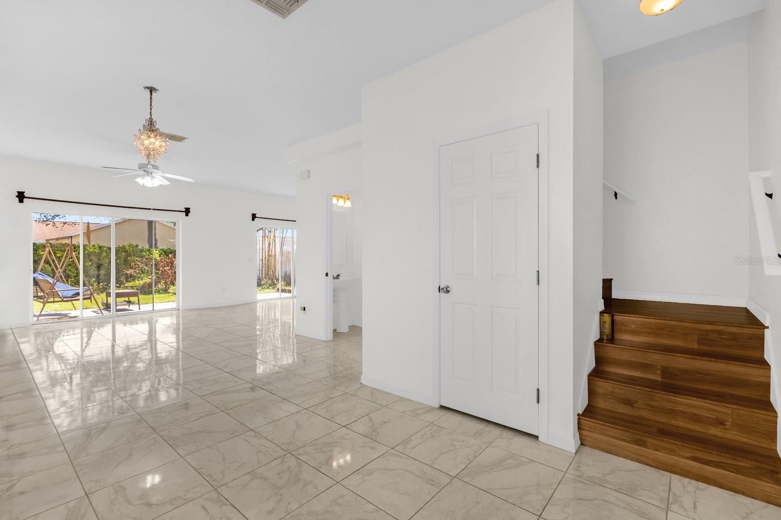 5090 NE 122ND BLVD, OXFORD, FL — photo 3
