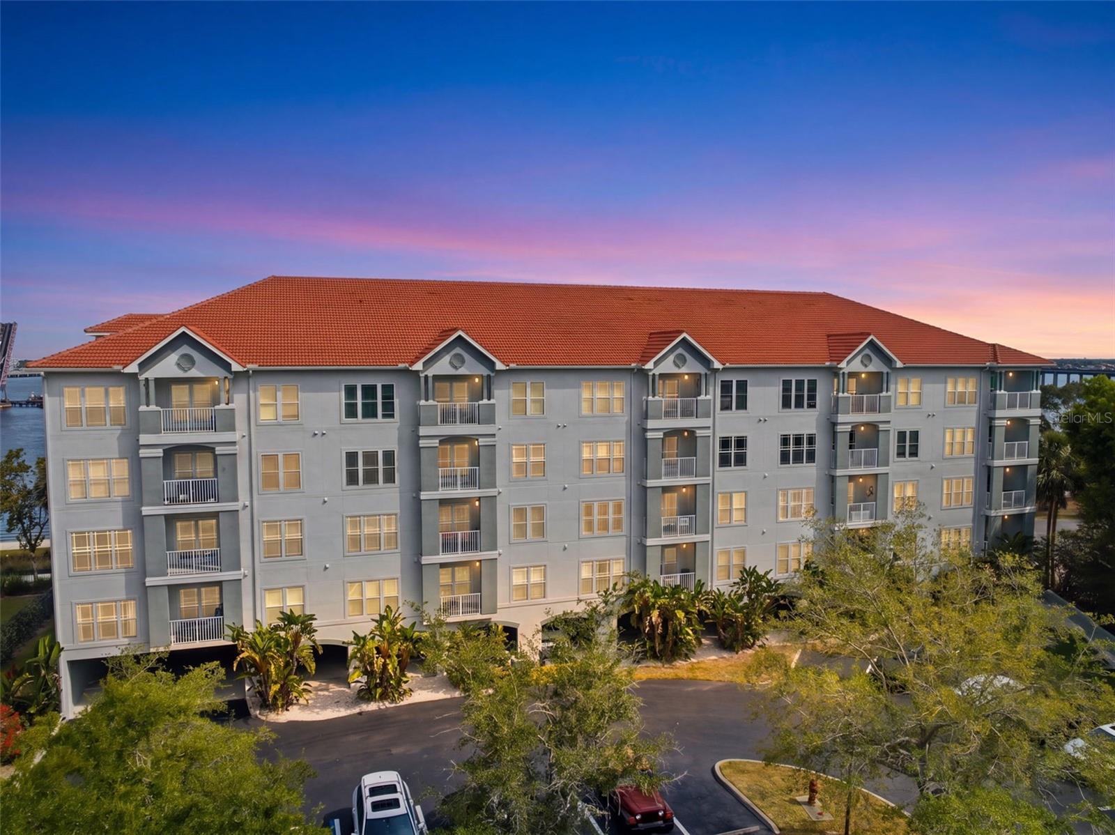 210 3RD ST W #8305, BRADENTON, FL