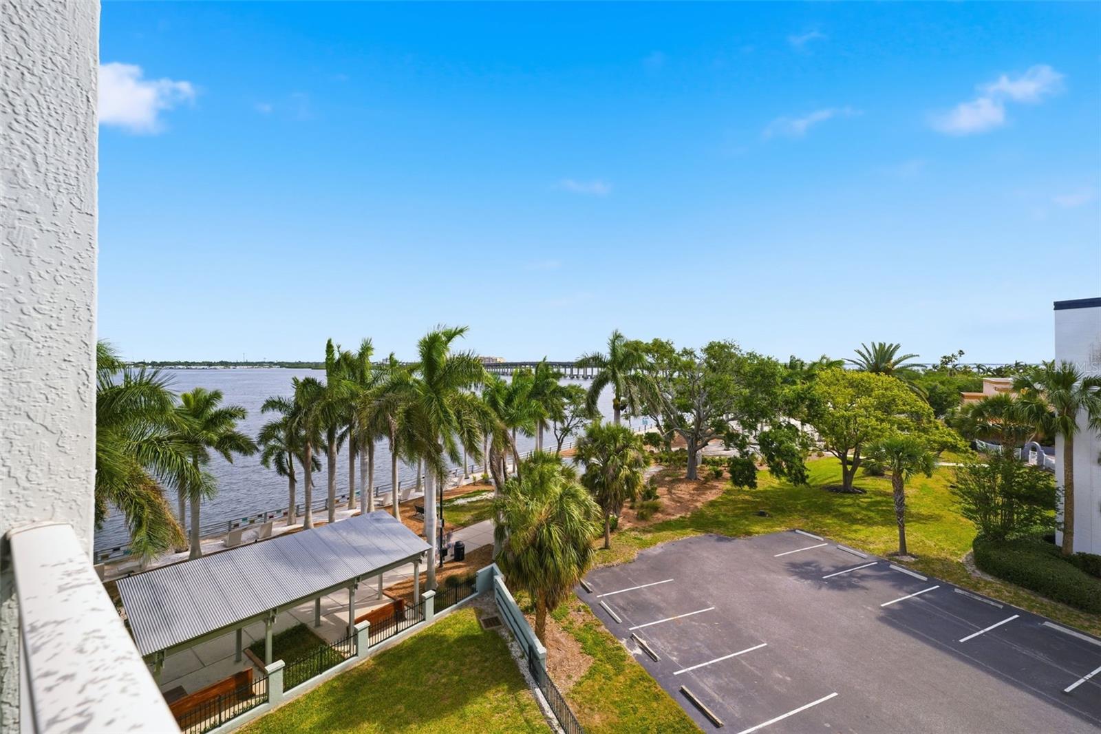 210 3RD ST W #8305, BRADENTON, FL — photo 33