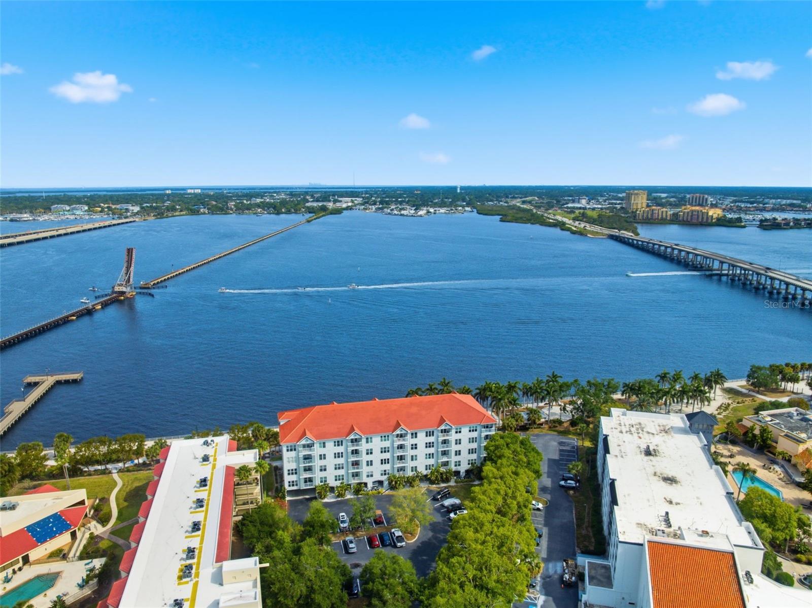 210 3RD ST W #8305, BRADENTON, FL — photo 40