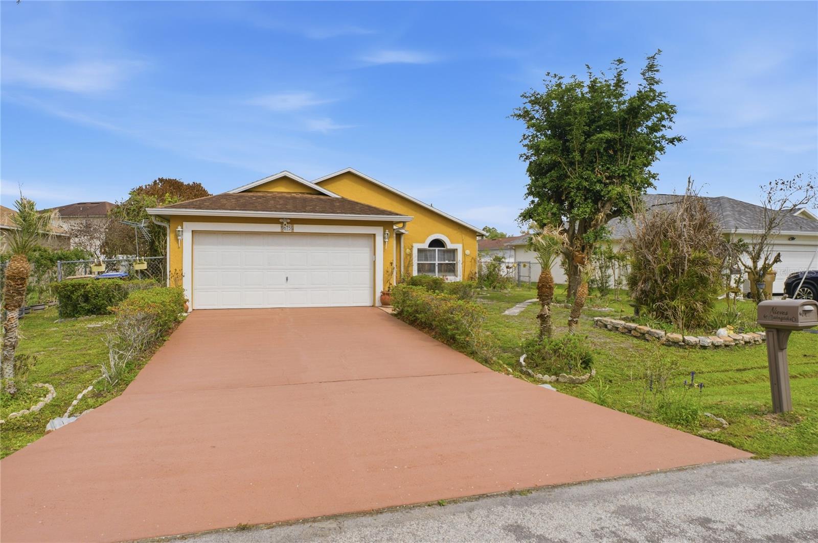 675 BASINGSTOKE CT, POINCIANA, FL — photo 3