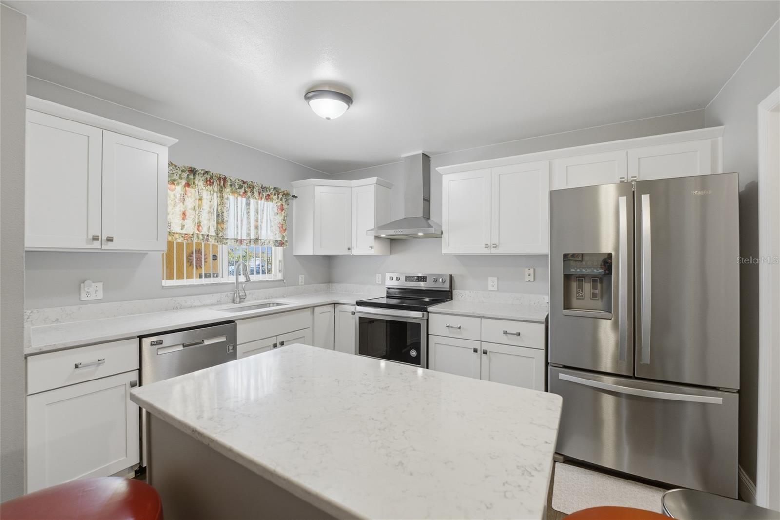 675 BASINGSTOKE CT, POINCIANA, FL — photo 15