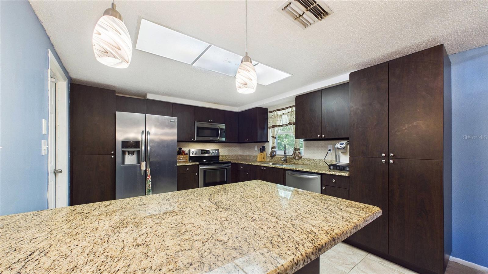 8840 CARMEN LN, PORT RICHEY, FL — photo 16