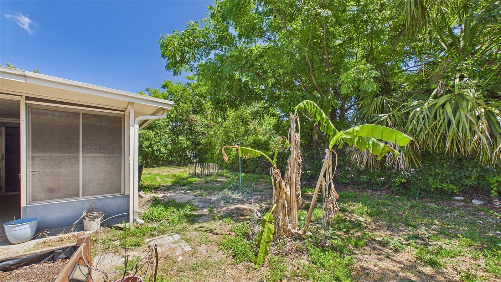 8840 CARMEN LN, PORT RICHEY, FL — photo 38