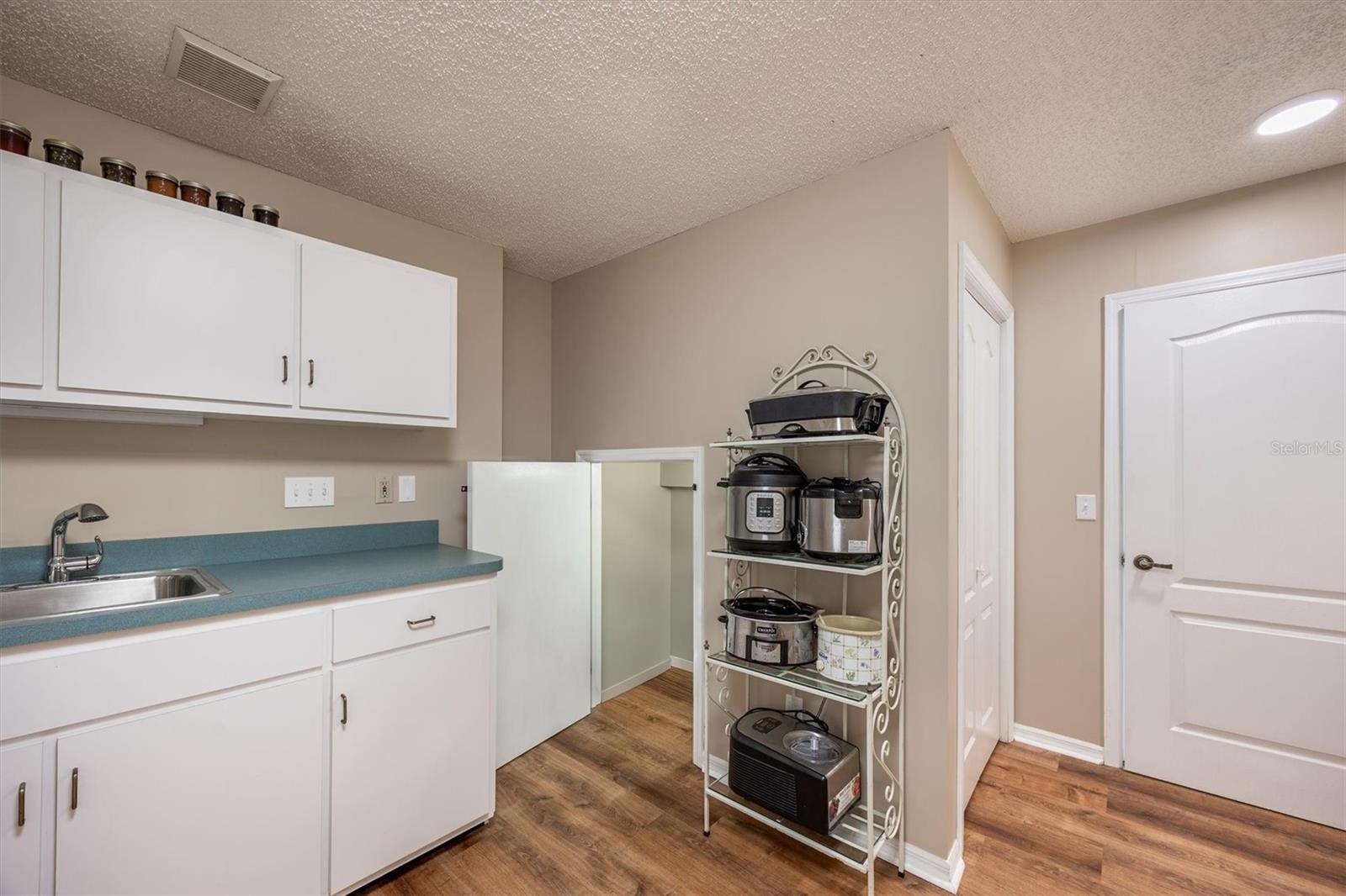 111 KIRBY TRL, MELROSE, FL — photo 46
