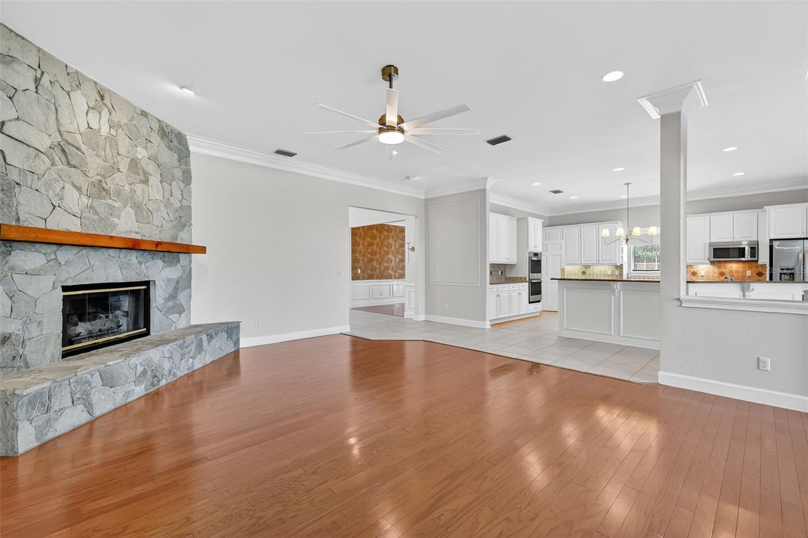 1741 EDGEWATER DR, MOUNT DORA, FL — photo 31