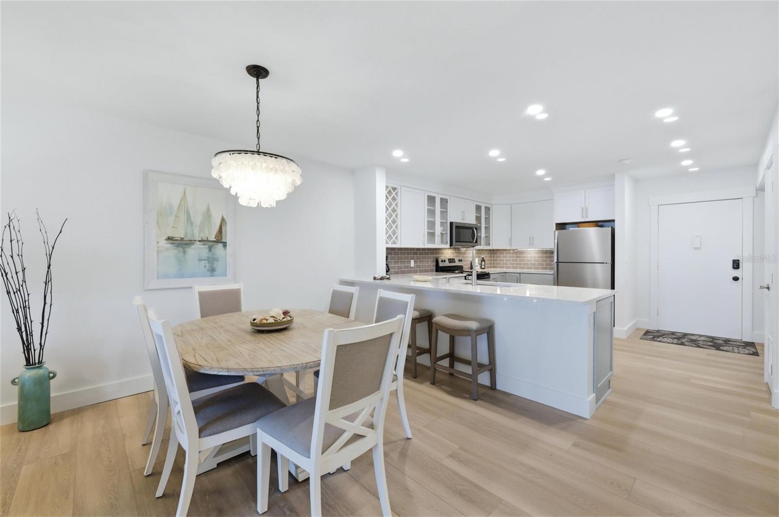 2100 BENJAMIN FRANKLIN DR #205, SARASOTA, FL — photo 12