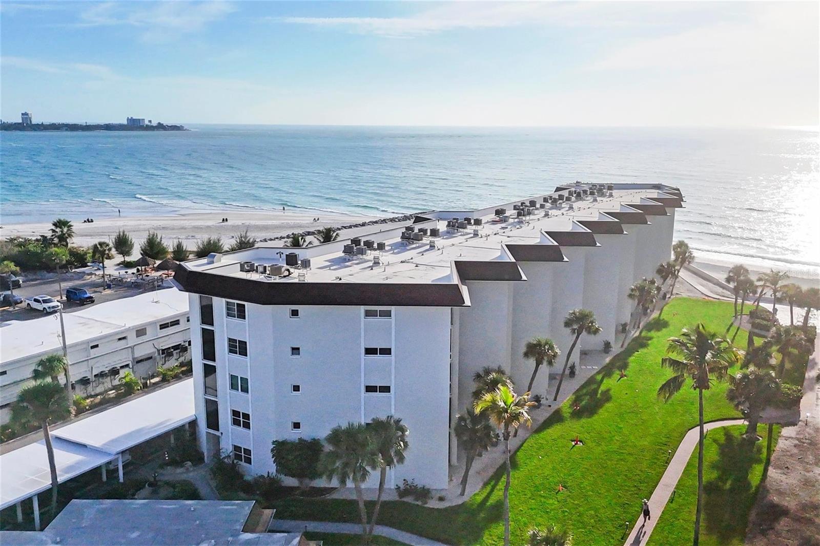 2110 BENJAMIN FRANKLIN DR #104, SARASOTA, FL